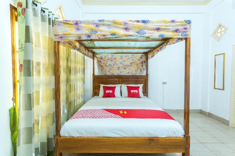 Oyo 1895 Lamancha Homestay Kuta  Exterior foto